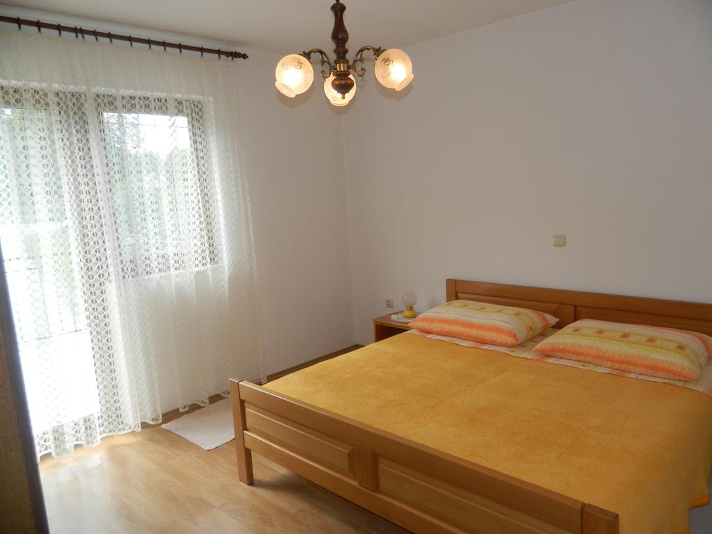 Vacation Home Kuca Za Odmor Красно-Поле Экстерьер фото