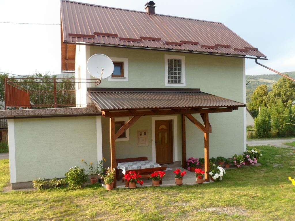Vacation Home Kuca Za Odmor Красно-Поле Экстерьер фото